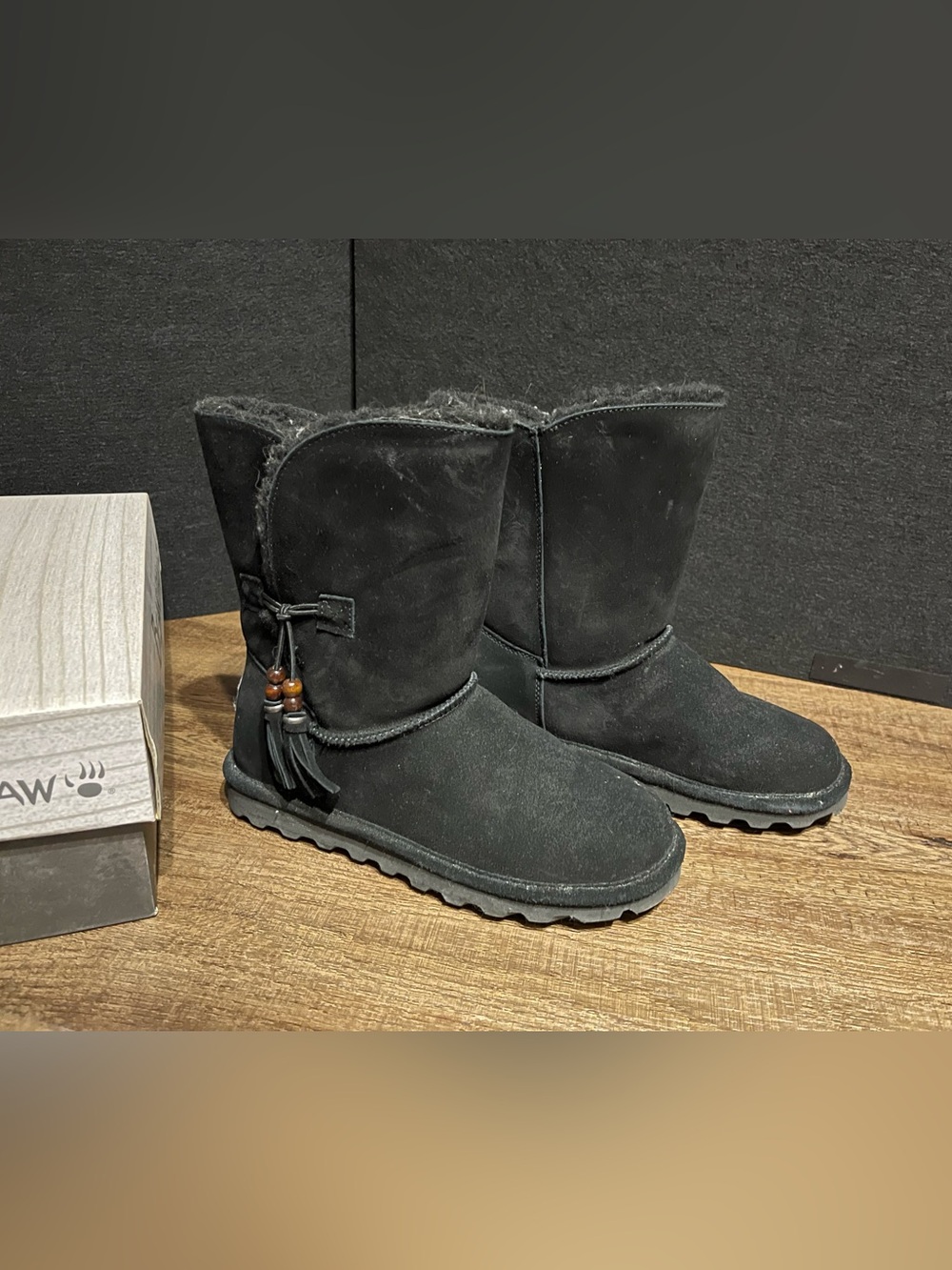 BearPaw Mariana Black Suede Tassel Winter Boots- size 8